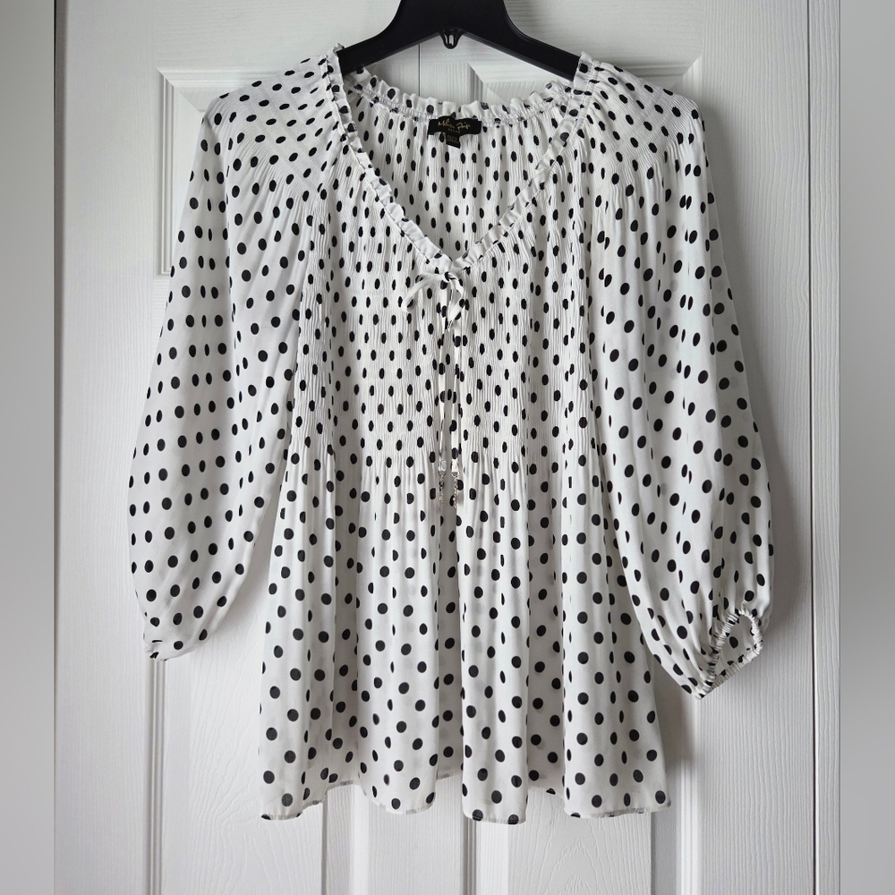 Melissa Paige Black and White Polka Dot Blouse Size LP. Excellent condition - Picture 3 of 10